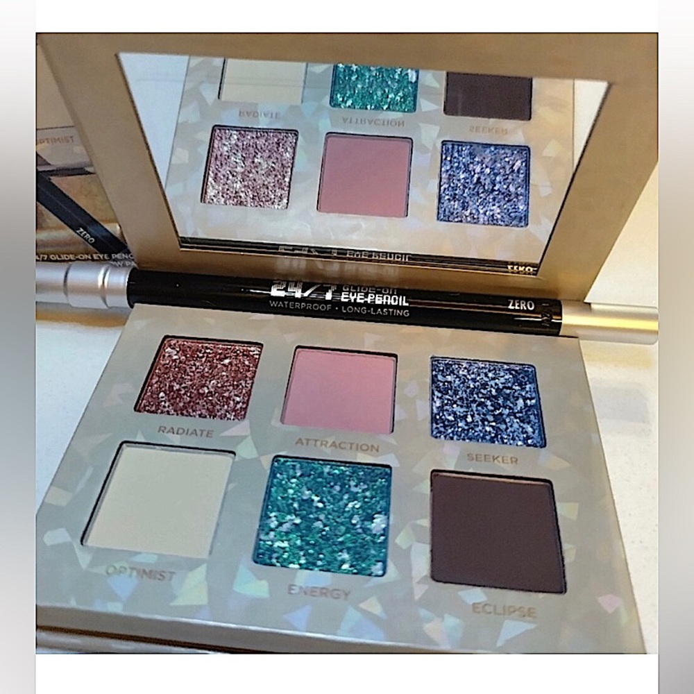Urban Decay💜 - Picture 2 of 6